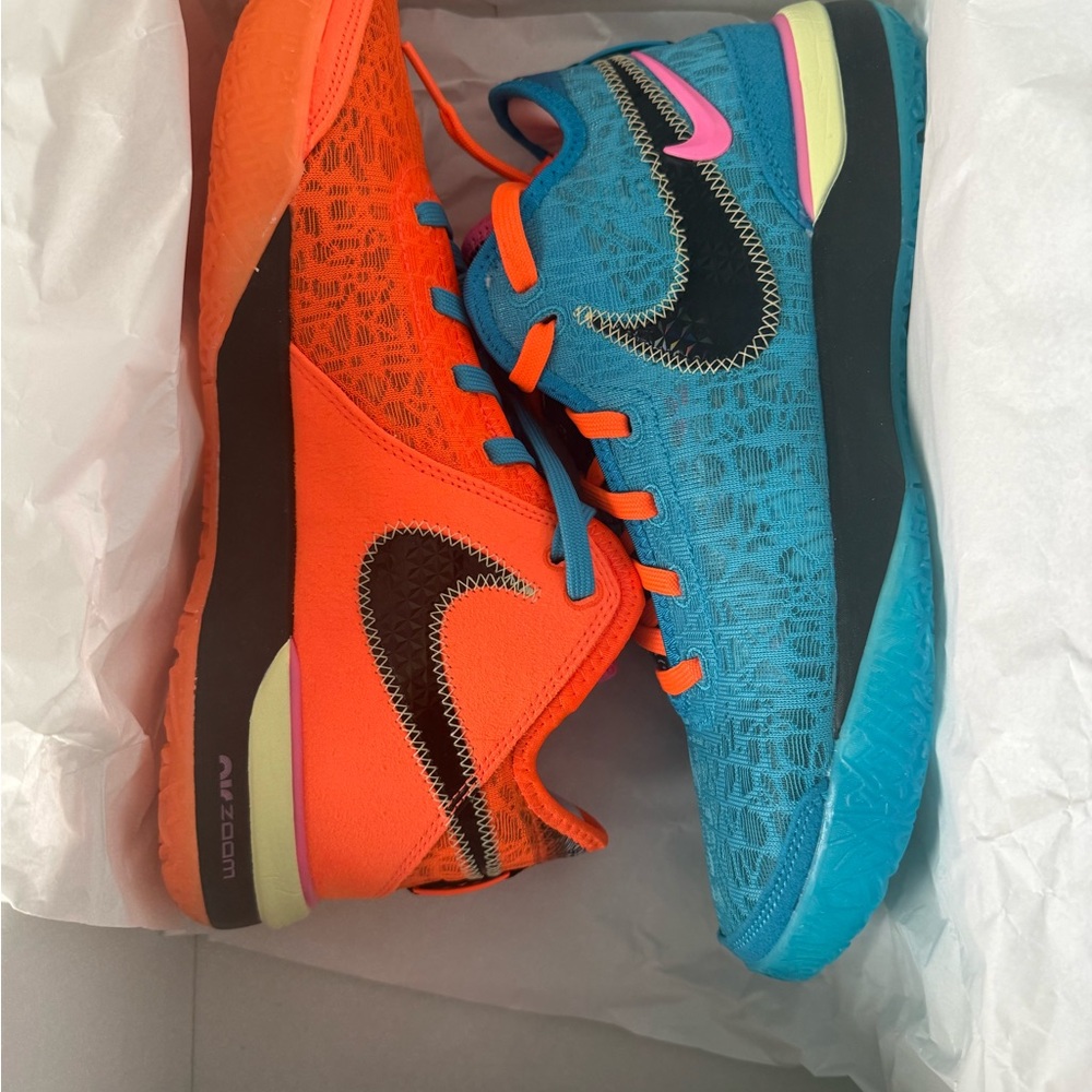 Nike Low-Top Sneakers - Orange & Teal with Black Swoosh